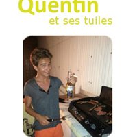 Quentin et ses tuiles chat bot